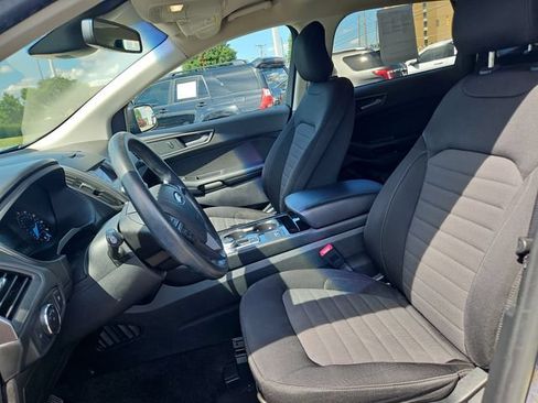 Used 2019 Ford Edge SE FWD image 26