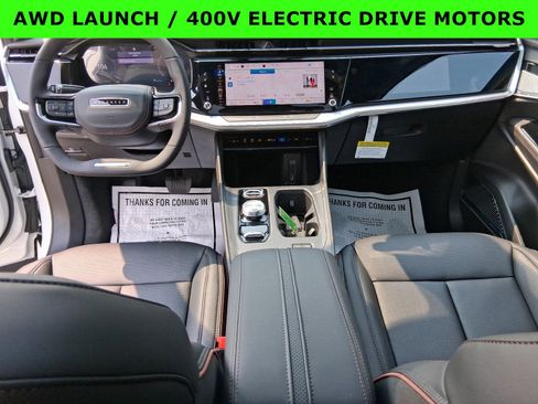 New 2025 Jeep Wagoneer S Launch Edition image 11