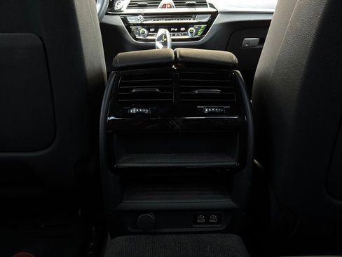 Used 2021 BMW 530i w/ Premium Package RWD image 14