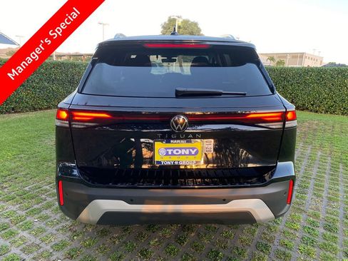 New 2026 Volkswagen Tiguan S FWD image 24