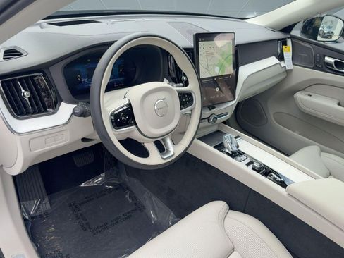 New 2026 Volvo XC60 T8 Ultra w/ Protection Package Premier image 24