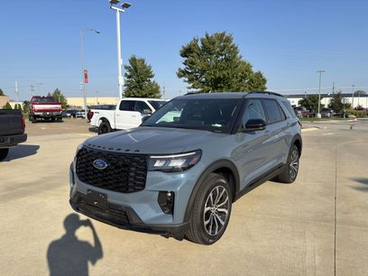 New 2025 Ford Explorer ST-Line