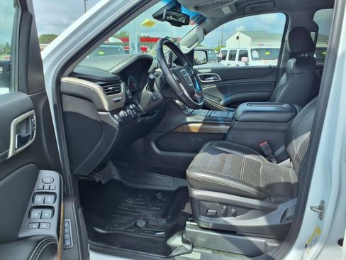 Used 2018 GMC Yukon Denali image 10