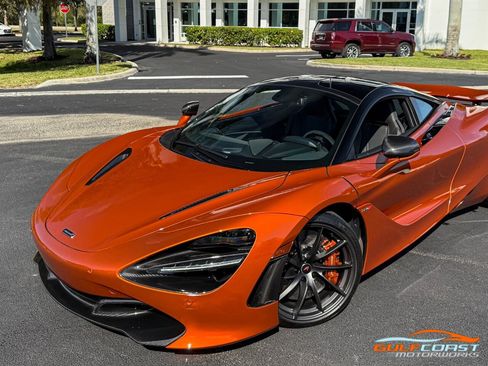 Used 2018 McLaren 720S Luxury image 13