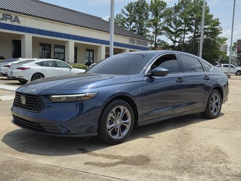 Used 2024 Honda Accord EX image 7