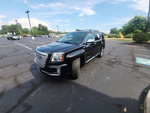 Used 2017 GMC Terrain Denali AWD/4WD image 9