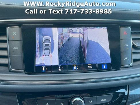 Used 2024 Buick Enclave Premium image 14