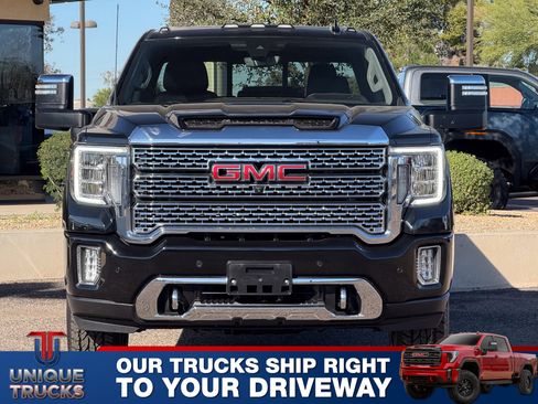 Used 2022 GMC Sierra 2500 Denali w/ Denali Ultimate Package image 2