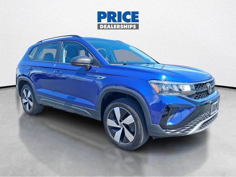 Used 2024 Volkswagen Taos S AWD/4WD image 1