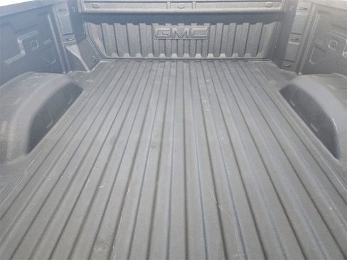 Used 2025 GMC Sierra 2500 Denali w/ Denali Reserve Package image 32