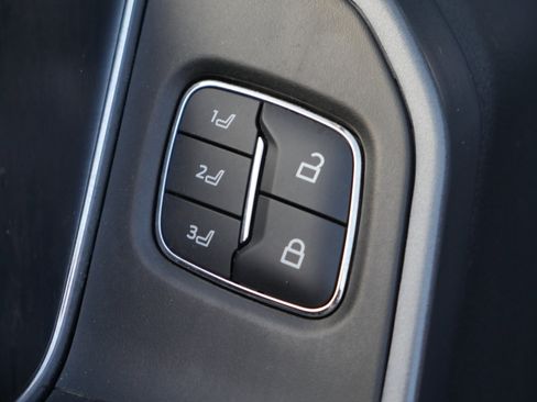 Used 2023 Ford F250 Lariat w/ Lariat Ultimate Package image 43