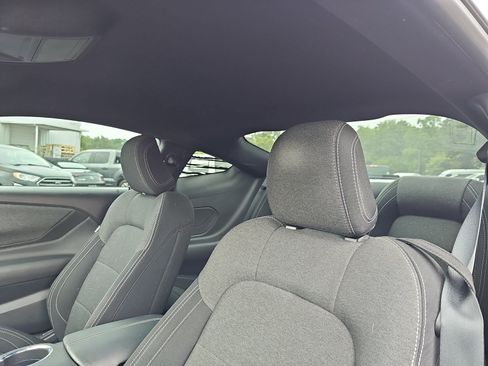 Used 2025 Ford Mustang GT RWD image 13