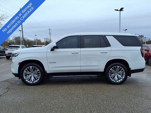 Used 2022 Chevrolet Tahoe LT w/ Luxury Package image 9