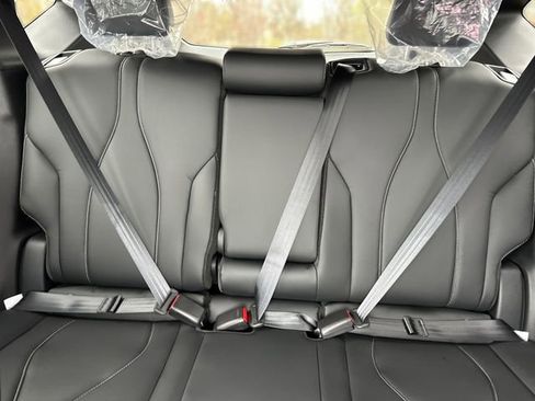 New 2026 Acura RDX SH-AWD image 21