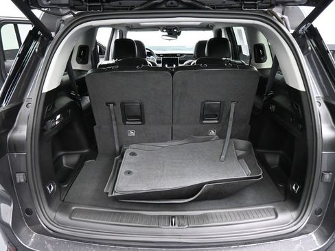 Used 2023 Jeep Grand Cherokee L Limited RWD image 22