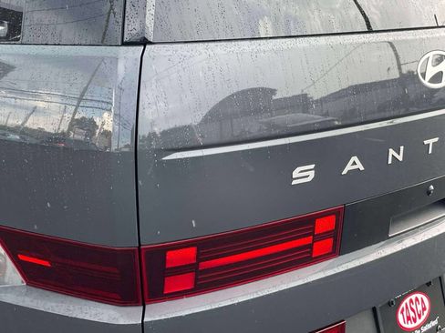 Used 2025 Hyundai Santa Fe SEL AWD/4WD image 12