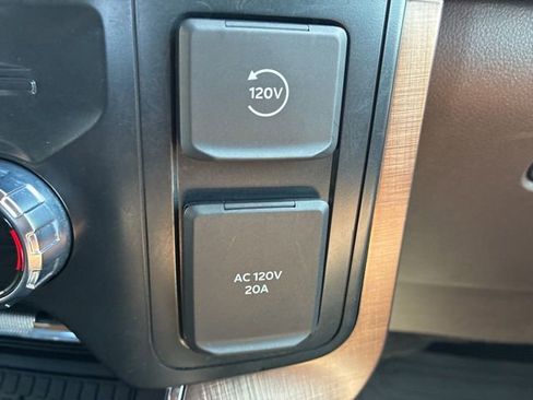 Used 2024 Ford F150 King Ranch w/ FX4 Off-Road Package image 49