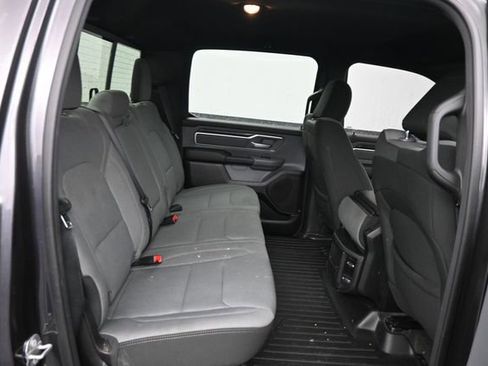 Used 2022 RAM 1500 Big Horn AWD/4WD image 6
