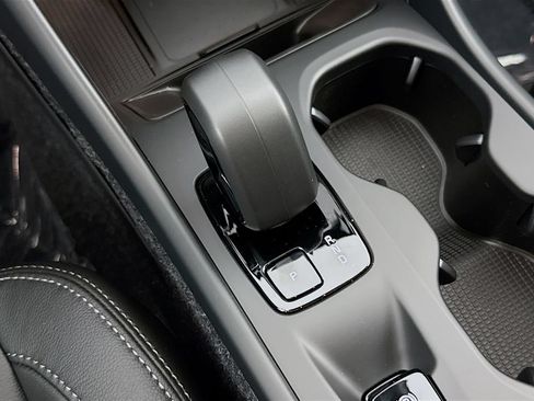 New 2026 Volvo XC40 B5 Core AWD/4WD image 16