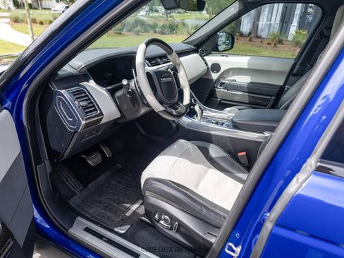 Used 2022 Land Rover Range Rover Sport SVR Carbon Edition AWD/4WD image 19