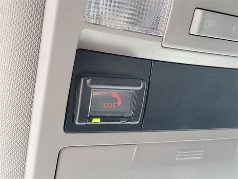 Used 2021 Toyota Tacoma SR5 image 14