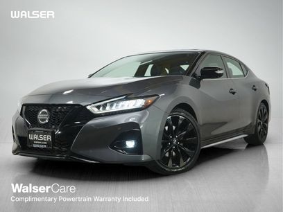 Used 2021 Nissan Maxima SR w/ Sport Mat Group