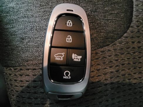 Used 2023 Hyundai Santa Fe SEL AWD/4WD image 32