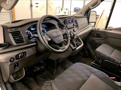 Used 2023 Ford Transit 250 Low Roof AWD w/ Exterior Upgrade Package image 12