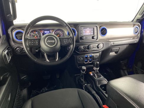 Used 2020 Jeep Wrangler Unlimited Sport S AWD/4WD image 18