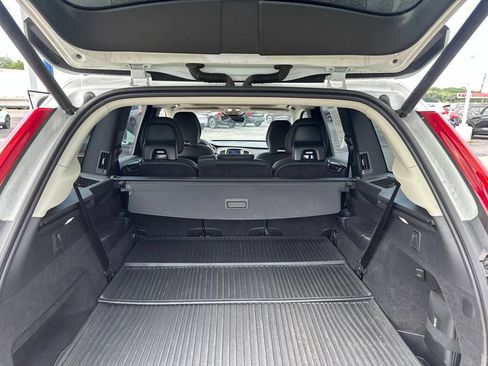 Used 2023 Volvo XC90 B6 Plus w/ Protection Package Premier AWD/4WD image 30