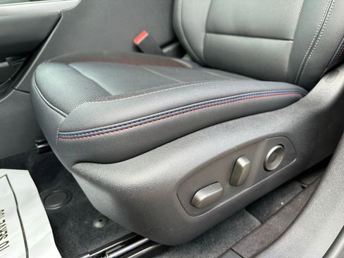 New 2025 Chevrolet Equinox EV RS w/ Convenience Package II FWD image 52