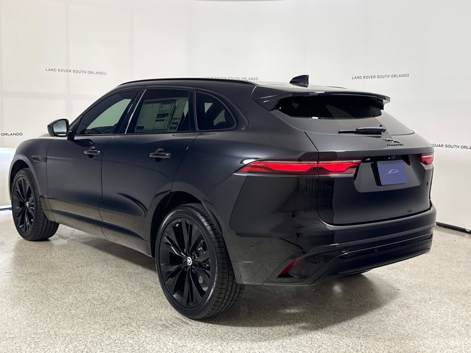 New 2026 Jaguar F-PACE R-Dynamic S AWD/4WD image 3