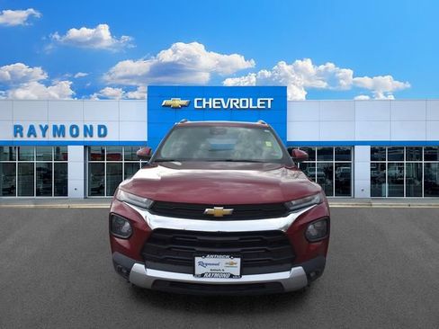 Used 2022 Chevrolet TrailBlazer LT AWD/4WD image 9
