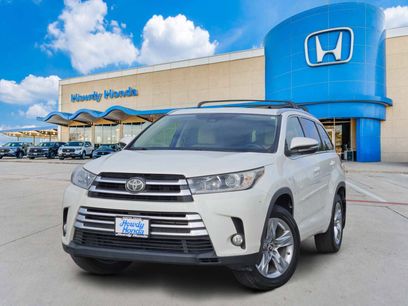 Used 2017 Toyota Highlander Limited