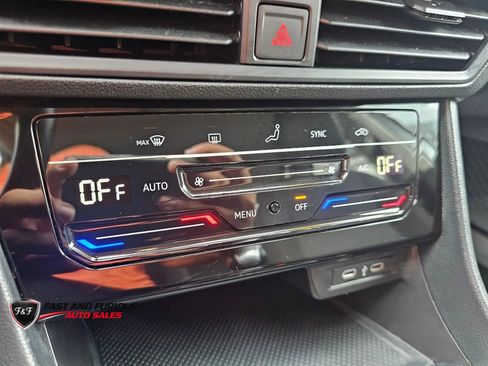 Used 2025 Volkswagen Jetta S FWD image 25