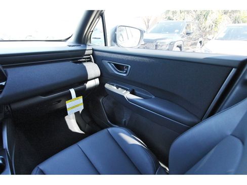 Used 2026 Subaru Outback Premium AWD/4WD image 8