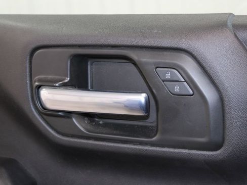 Used 2023 Chevrolet Silverado 1500 Custom image 36