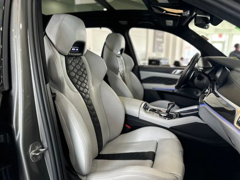 Used 2023 BMW X5 M w/ Competition Package image 19