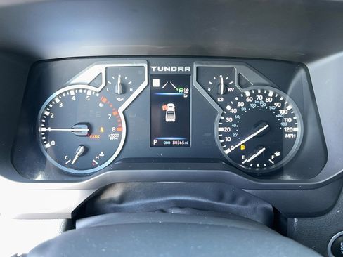 Used 2023 Toyota Tundra Limited image 20