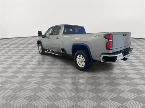 Certified 2025 Chevrolet Silverado 2500 LTZ w/ LTZ Premium Package image 8