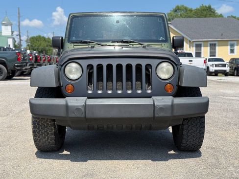 Used 2009 Jeep Wrangler Unlimited X AWD/4WD image 9