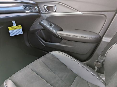 Used 2025 Acura Integra A-Spec image 18