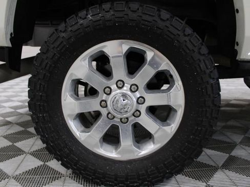 Used 2020 RAM 2500 Laramie image 37