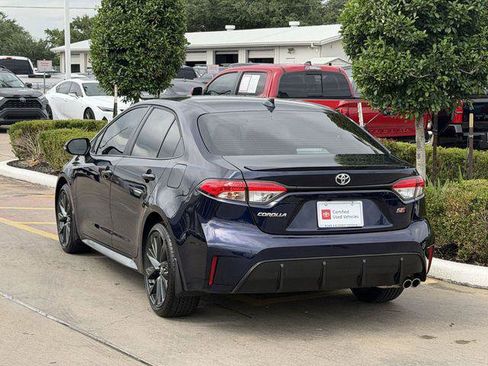 Certified 2025 Toyota Corolla SE FWD image 5