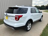 Used 2017 Ford Explorer XLT w/ Equipment Group 202A image 3