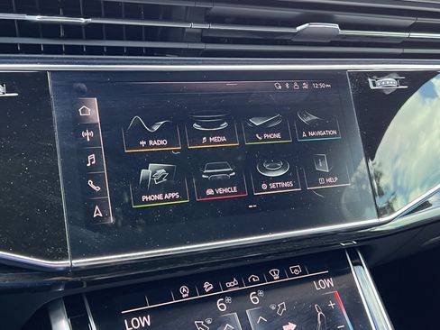 Used 2020 Audi Q7 3.0T Prestige w/ Prestige Package AWD/4WD image 23