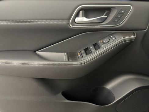 New 2026 Nissan Rogue Platinum w/ Platinum Premium Package image 22