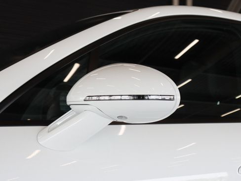 Certified 2026 Porsche Macan AWD/4WD image 26