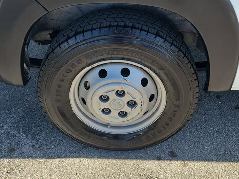 Used 2022 RAM ProMaster 2500 image 13