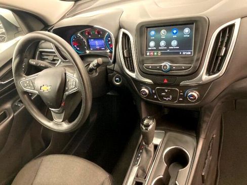 Used 2019 Chevrolet Equinox LT image 18